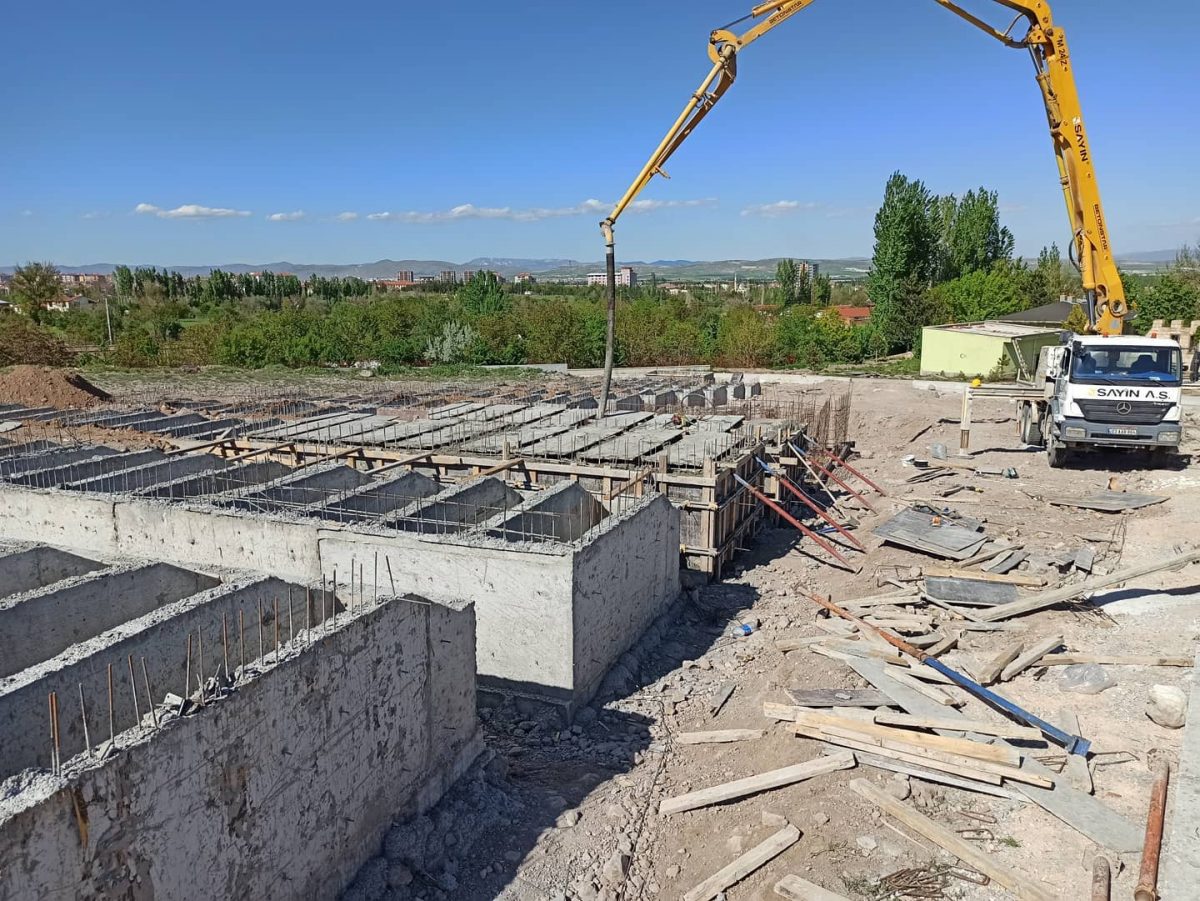 Yeşilova İnşaat Betoncusu